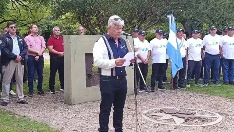 "Tuve la suerte de hablar con Dios": un veterano de guerra oriundo de Las Flores recordó su experiencia en Malvinas | FM Avenida