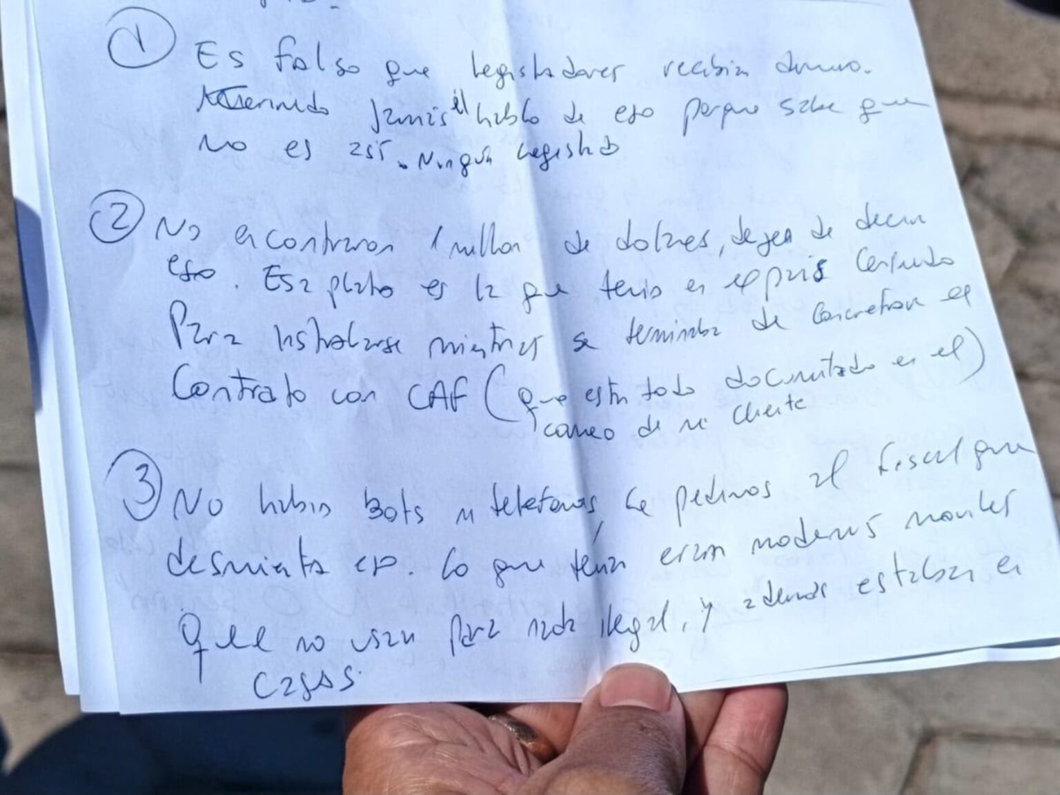 Cerimedo dictó una carta para desmentir acusaciones: "Nunca quiso irse del país" | FM Avenida