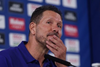 Diego Simeone aclaró su frase sobre Julián Álvarez: "Dije que respetaba a los hinchas, pero no comparto insultos ni agravios" | FM Avenida