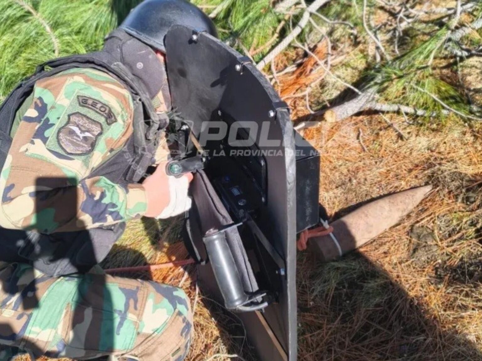 Encuentran un peligroso proyectil de artillería en una zona rural: debieron recurrir a fuerzas especiales para su detonación | FM Avenida