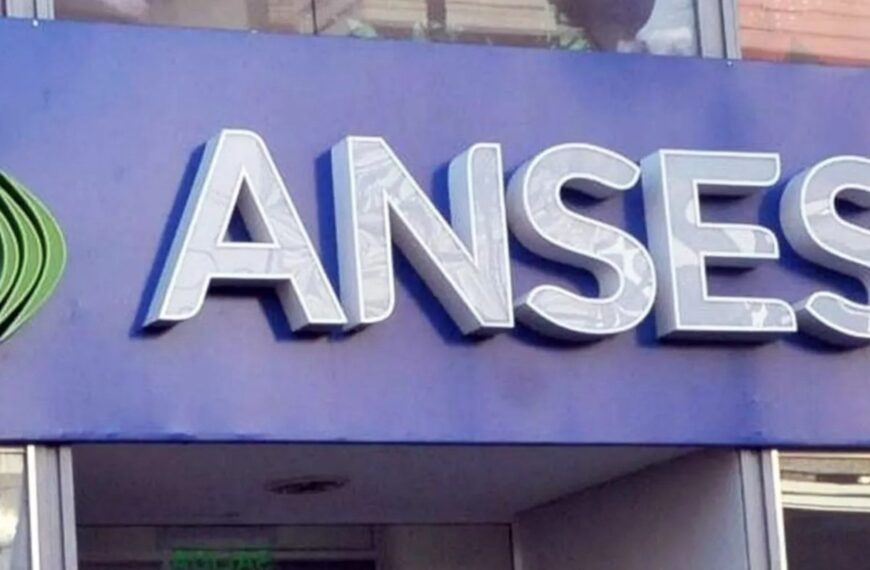 Jubilados y pensionados: el Gobierno confirmó un bono de hasta $70.000 para septiembre | FM Avenida