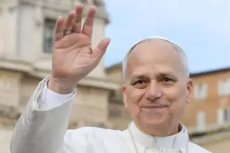 La Iglesia católica organiza este 22 y 23 de agosto una colecta por la visita a la Argentina de León XIV | FM Avenida