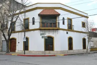 La familia de Raúl Alfonsín donó la casa del expresidente a la municipalidad de Chascomús: Qué harán con la vivienda | FM Avenida