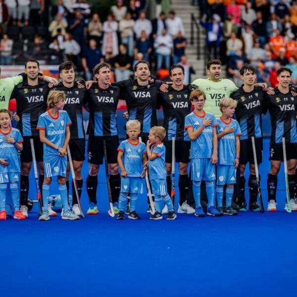 Los Leones vencieron a Inglaterra y quedaron a un paso de las semifinales del Mundial de hockey | FM Avenida
