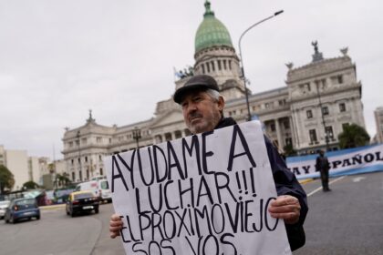 Mayores de 65: crece el peso de la PUAM sobre el total de los jubilados por la dificultad de cumplir con 30 años de aportes | FM Avenida