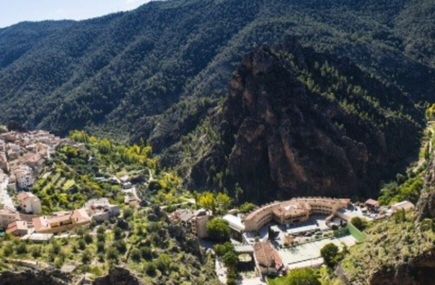 Paco, 70 años y único habitante de una aldea de Sierra de Segura: “La gente como yo está en peligro de extinción. Acá hay mucha calidad de vida y pocas oportunidades” | FM Avenida