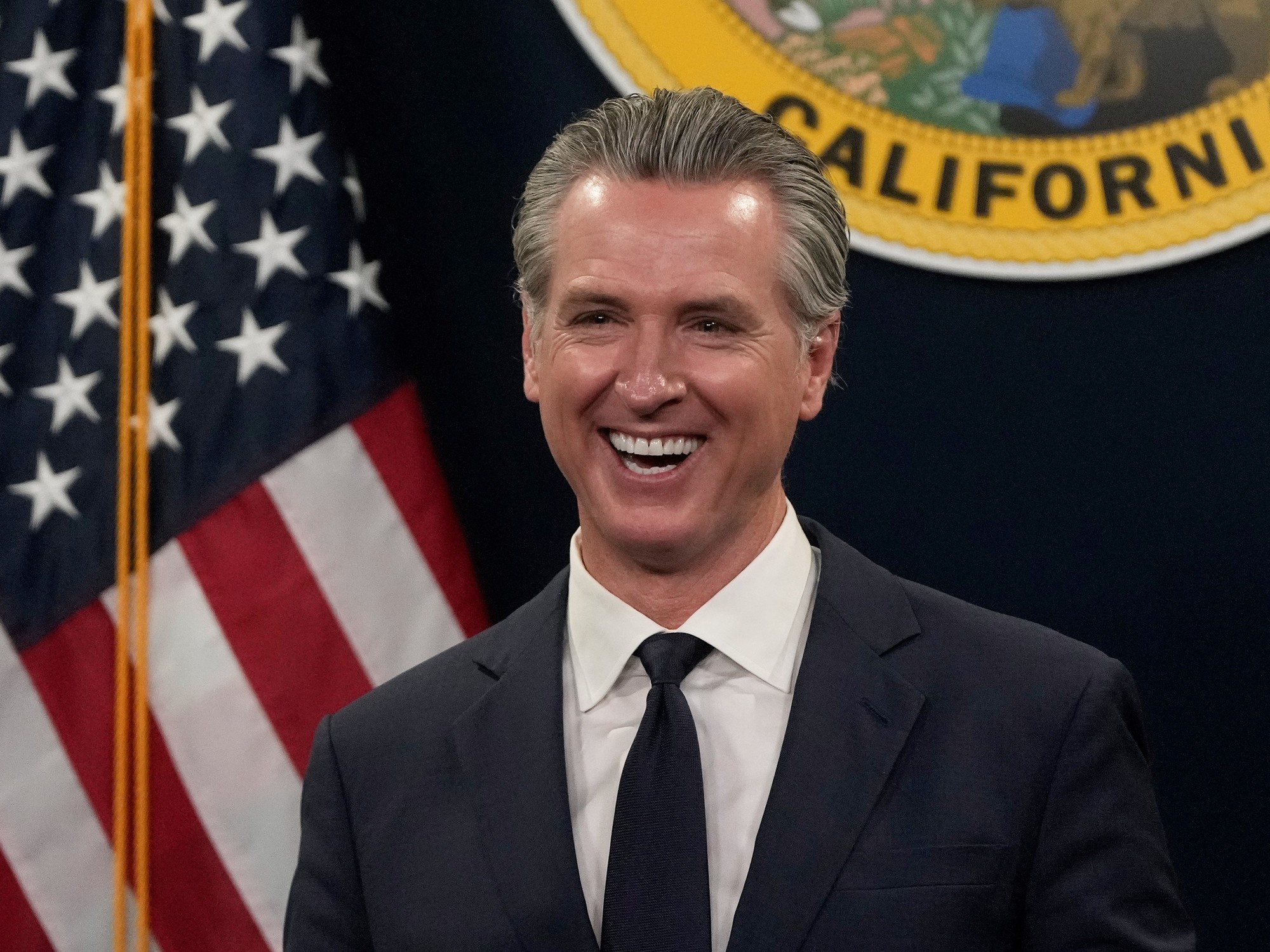 Por una ley de Gavin Newsom, algunos usuarios de California que usan YouTube TV recibirán un reembolso de casi 100 dólares | FM Avenida
