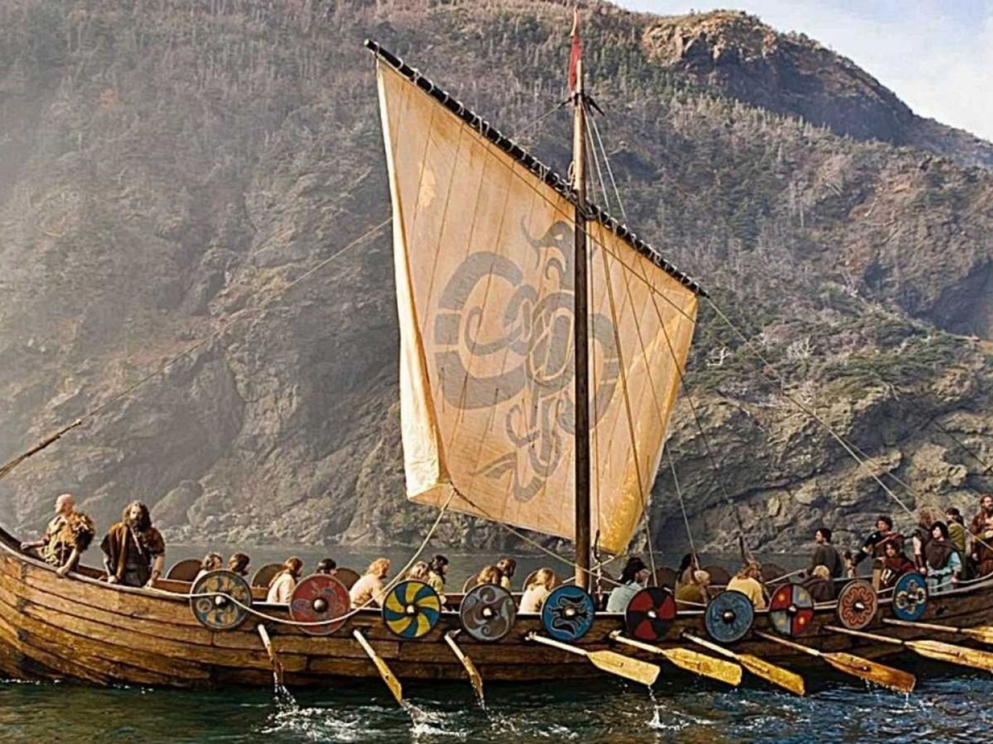 Proverbio vikingo: “No hay mejor equipaje para llevar encima que la cordura y la mente clara. En tierras lejanas es más útil que el oro y saca al pobre de los apuros” | FM Avenida