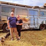 Silvia y Sergio, los jubilados argentinos que viven en un motorhome: "Tenemos cuatro paneles de 450W, inversores y dos baterías de litio" | FM Avenida