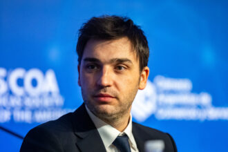 "No debería ser así": un gobernador del PRO cercano al Gobierno cuestionó la ansiedad por definir las candidaturas de 2027 | FM Avenida