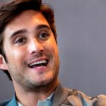 Al Pacino sorprendió a Diego Boneta con una frase inesperada: “Te parecés como a un pornstar de los 70” | FM Avenida