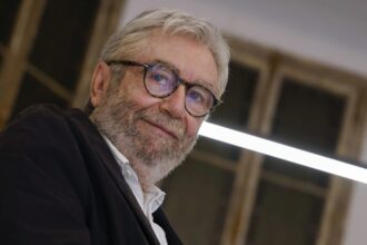 Antonio Muñoz Molina, escritor y académico: "Leer es el único acto soberano que nos queda" | FM Avenida