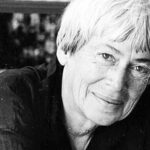 Cita del día, de la escritora Ursula K. Le Guin: “Es bueno tener un destino al que dirigirse; pero al final, lo que importa es el viaje” | FM Avenida