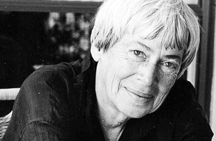 Cita del día, de la escritora Ursula K. Le Guin: “Es bueno tener un destino al que dirigirse; pero al final, lo que importa es el viaje” | FM Avenida