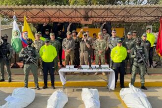 Colombia: detienen a un francotirador del ELN por planificar un atentado contra el presidente De la Espriella | FM Avenida