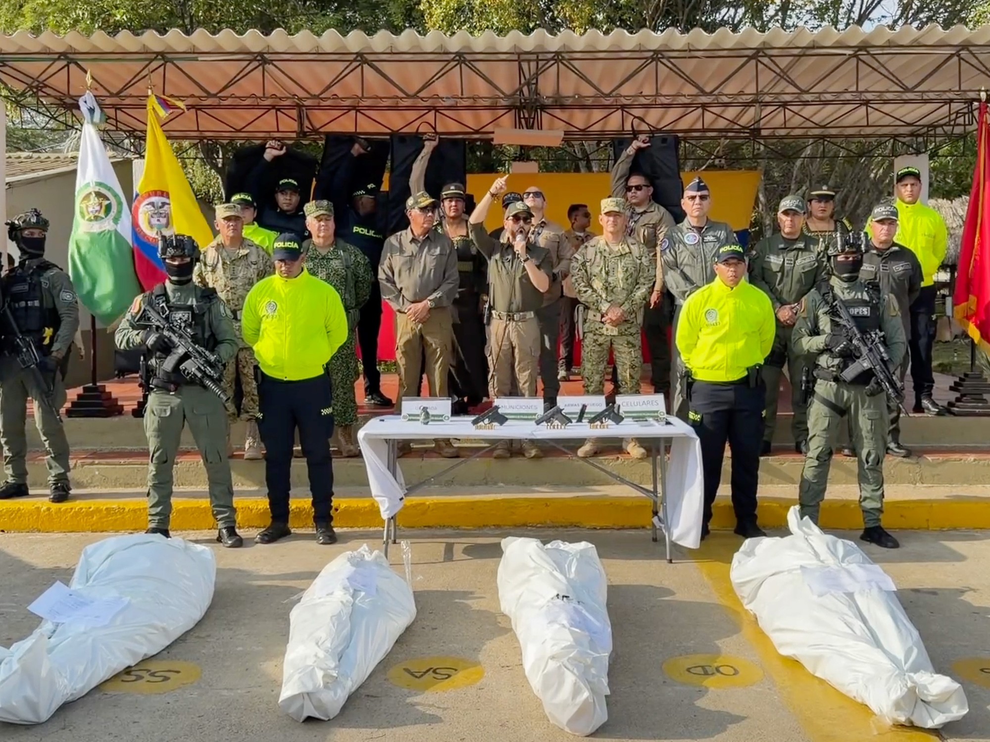 Colombia: detienen a un francotirador del ELN por planificar un atentado contra el presidente De la Espriella | FM Avenida