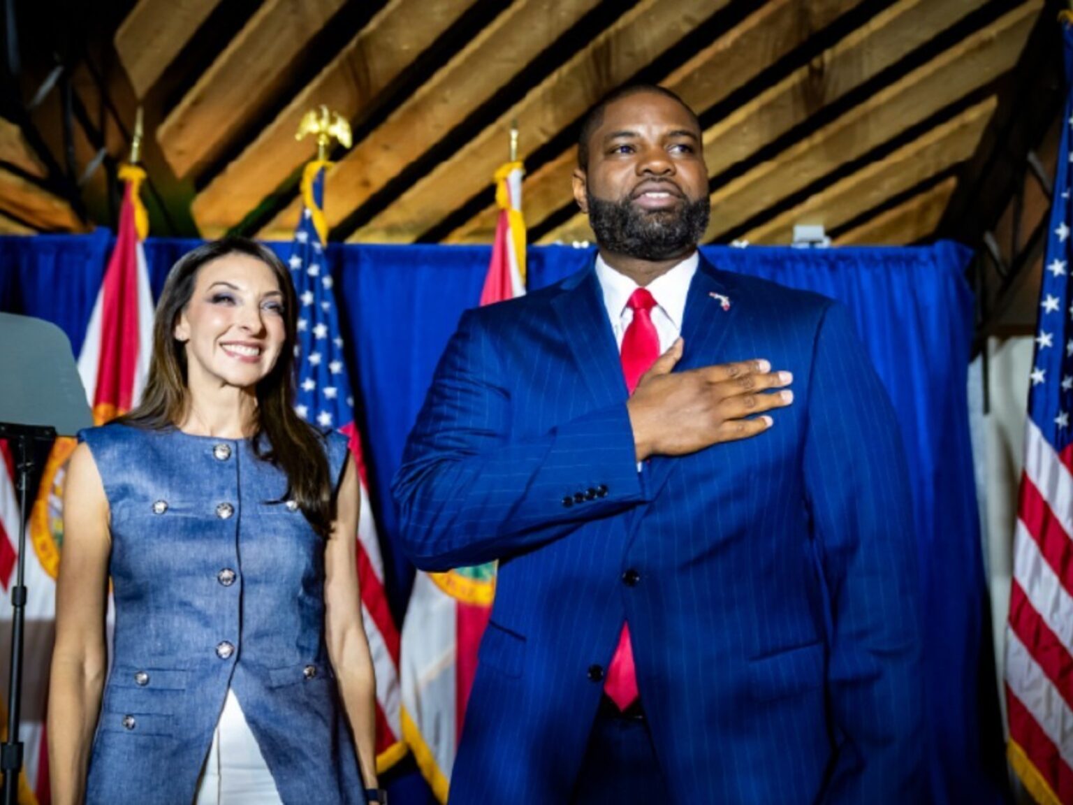 Elecciones en Florida: Byron Donalds, el candidato de Trump apoyado por DeSantis, recibe apoyo oficial de 17 alguaciles de condados | FM Avenida