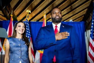 Elecciones en Florida: Byron Donalds, el candidato de Trump apoyado por DeSantis, recibe apoyo oficial de 17 alguaciles de condados | FM Avenida