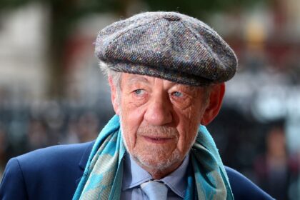 Ian McKellen, actor de 87 años: "Nadie tiene por qué sentir lástima por mí ni por nadie que haya sido víctima del éxito" | FM Avenida
