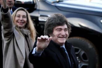 Javier Milei y sus medidas, EN VIVO: la oposición denuncia que el Presupuesto 2027 perjudica a las personas con discapacidad | FM Avenida