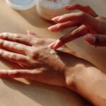 La ANMAT prohibió productos dermatológicos por falta de autorización sanitaria: cuáles son | FM Avenida