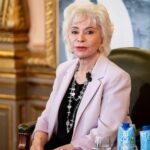 La reflexión de Isabel Allende que comparte Sonsoles Ónega sobre la generosidad: “Cuantas más cosas das y entregas, todo te llega de vuelta” | FM Avenida