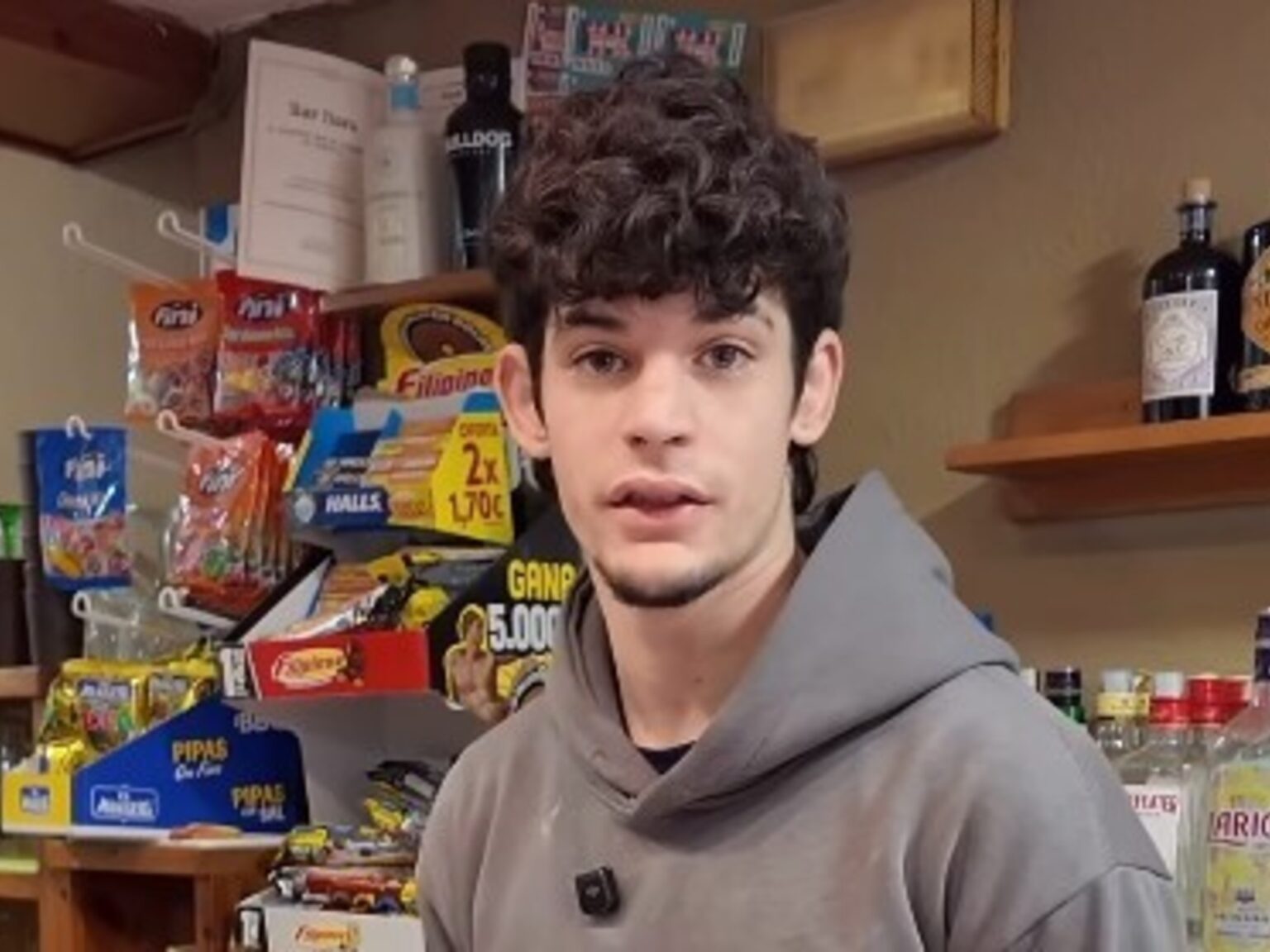Mario, joven de 23 años, dueño de un bar en un pueblo de Cuenca: “Faltan chicos de mi edad que quieran ganarse la vida” | FM Avenida
