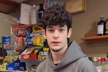 Mario, joven de 23 años, dueño de un bar en un pueblo de Cuenca: “Faltan chicos de mi edad que quieran ganarse la vida” | FM Avenida