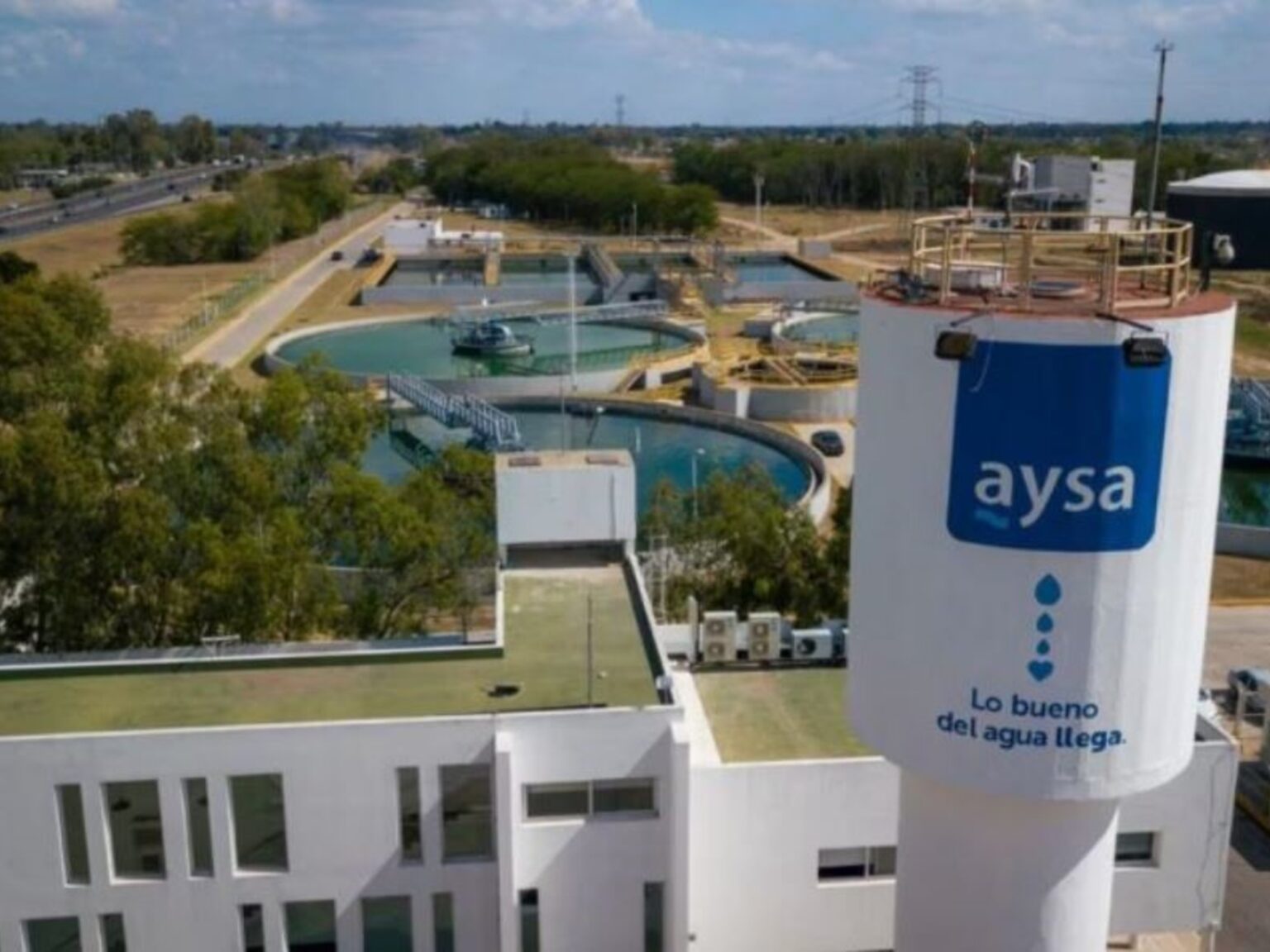 Privatización de AySA: dos consorcios encabezados por grupos nacionales fueron los únicos oferentes | FM Avenida
