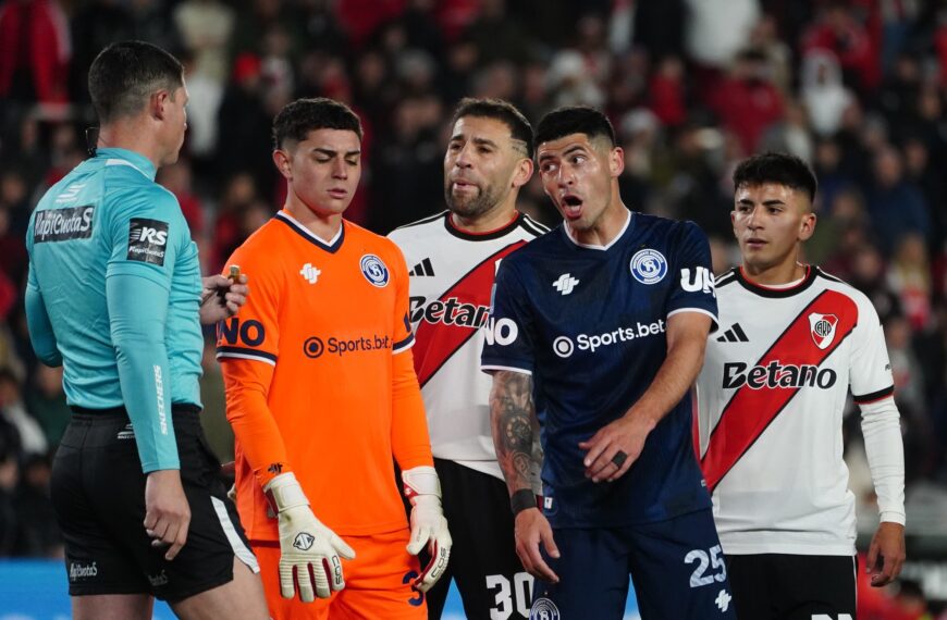 "No quiero que nos dirija más, es un bandido": Daniel Vila, furioso con Nicolás Ramírez, tras la caída de Independiente Rivadavia ante River | FM Avenida