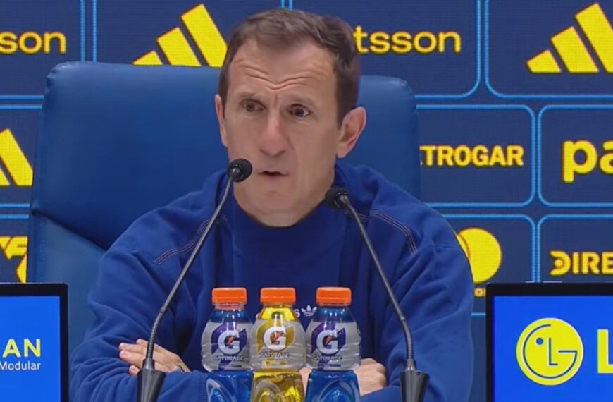 Arruabarrena habló sobre la posible titularidad de Paredes del martes y sentenció: "Los 33 del plantel vamos a viajar a Brasil" | FM Avenida