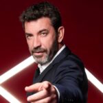 Arturo Valls, 51 años: "Estoy notando la crisis de los 50. He empezado a mirar atrás, a lo que he hecho y he sido. Ahora mi idea es elegir cosas muy puntuales, pequeñas y me veo bajando muchísimo el ritmo" | FM Avenida