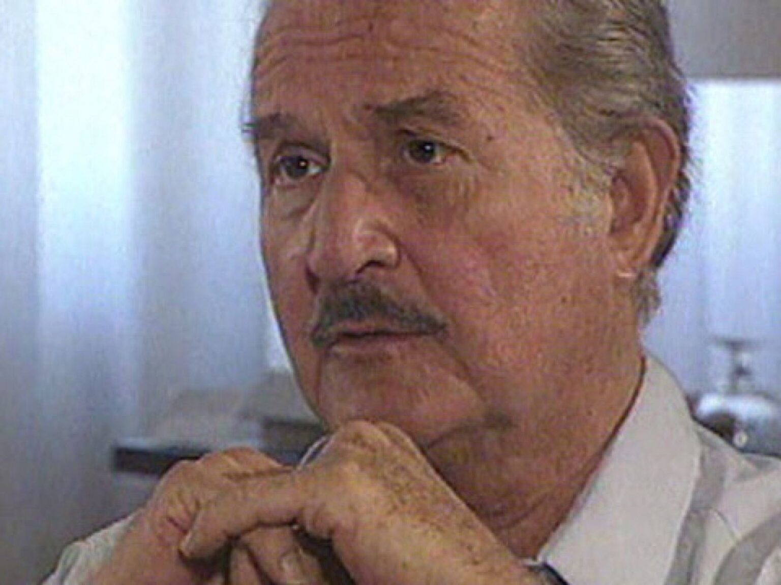 Carlos Fuentes, escritor mexicano: "La belleza sólo le pertenece al que la entiende, no al que la tiene" | FM Avenida