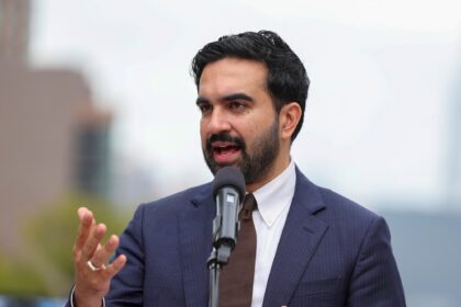 Confirmado en Nueva York | Mamdani advierte a Columbia que podría llevarla a la Justicia si no reabre su campus al público | FM Avenida