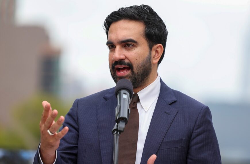 Confirmado en Nueva York | Mamdani advierte a Columbia que podría llevarla a la Justicia si no reabre su campus al público | FM Avenida