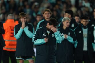 El discurso de despedida de Lionel Messi, entre el recuerdo de su papá Jorge y el futuro de la Selección: "Para objetivos grandes, grupos fuertes" | FM Avenida