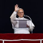 El papa León XIV reapareció en el Ángelus: "Retomaré gradualmente mis actividades" | FM Avenida