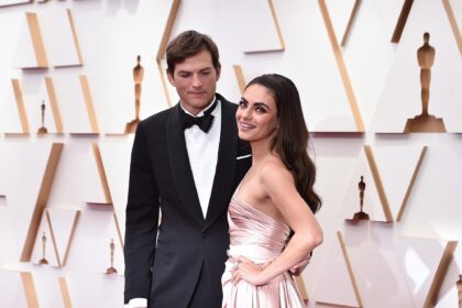 En 2015, Ashton Kutcher y Mila Kunis comenzaron a construir una casa de campo sostenible en Los Ángeles; cinco años después, su sistema solar abastecía de energía a toda la propiedad | FM Avenida