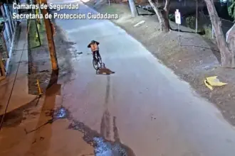 Femicidio de Aixa: video muestra cómo siguieron al acusado y lo encontraron escondido en la casa de su abuela en Tigre | FM Avenida