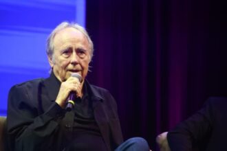 Joan Manuel Serrat, 82 años, sobre la cena que hacía su madre durante 20 años: "De mi infancia recuerdo los huevos fritos con patatas de mi madre, fueron siempre mi cena" | FM Avenida
