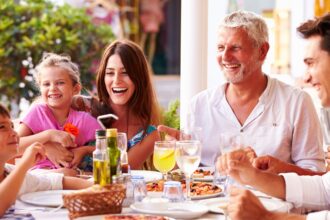 Los expertos en psicología coinciden: los millennials están cansados ​​de 7 cosas por las que tanto la generación de sus padres como la Generación Z los culpan | FM Avenida