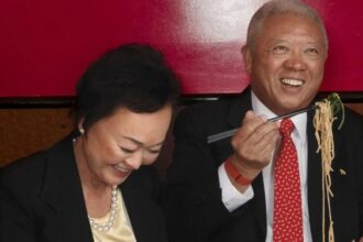 Los fundadores de Panda Express construyeron un imperio de 7 mil millones de dólares. Ahora están ayudando a 55.000 empleados a convertirse en propietarios de viviendas | FM Avenida