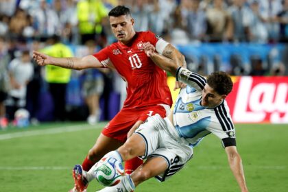 Multaron al capitán del Seleccionado Suizo que enfrentó a la Argentina en el Mundial por falsificar un certificado de Covid | FM Avenida