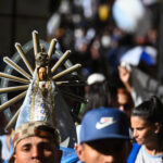 Oración a la Virgen de Luján: cómo rezarla durante la peregrinación para pedir protección y acompañar el camino. | FM Avenida