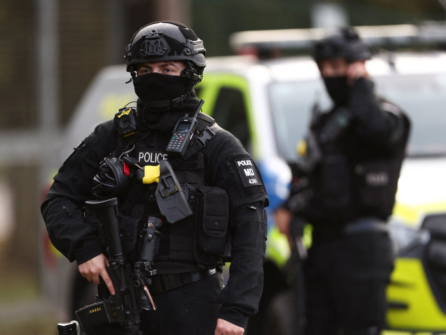 Reino Unido: detuvieron a un hombre británico-iraní acusado del fallido ataque contra la base militar Fairford | FM Avenida