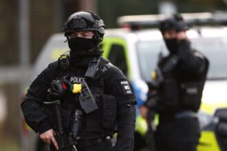 Reino Unido: detuvieron a un hombre británico-iraní acusado del fallido ataque contra la base militar Fairford | FM Avenida