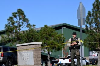 Revelan el nombre del autor del trágico tiroteo de la escuela primaria en Oregón: tenía 16 años, mató a tres niños y un docente | FM Avenida