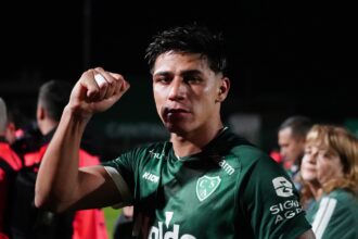 Sarmiento vs Barracas Central, EN VIVO: a qué hora es, formaciones y cómo ver el partido del Torneo Clausura | FM Avenida