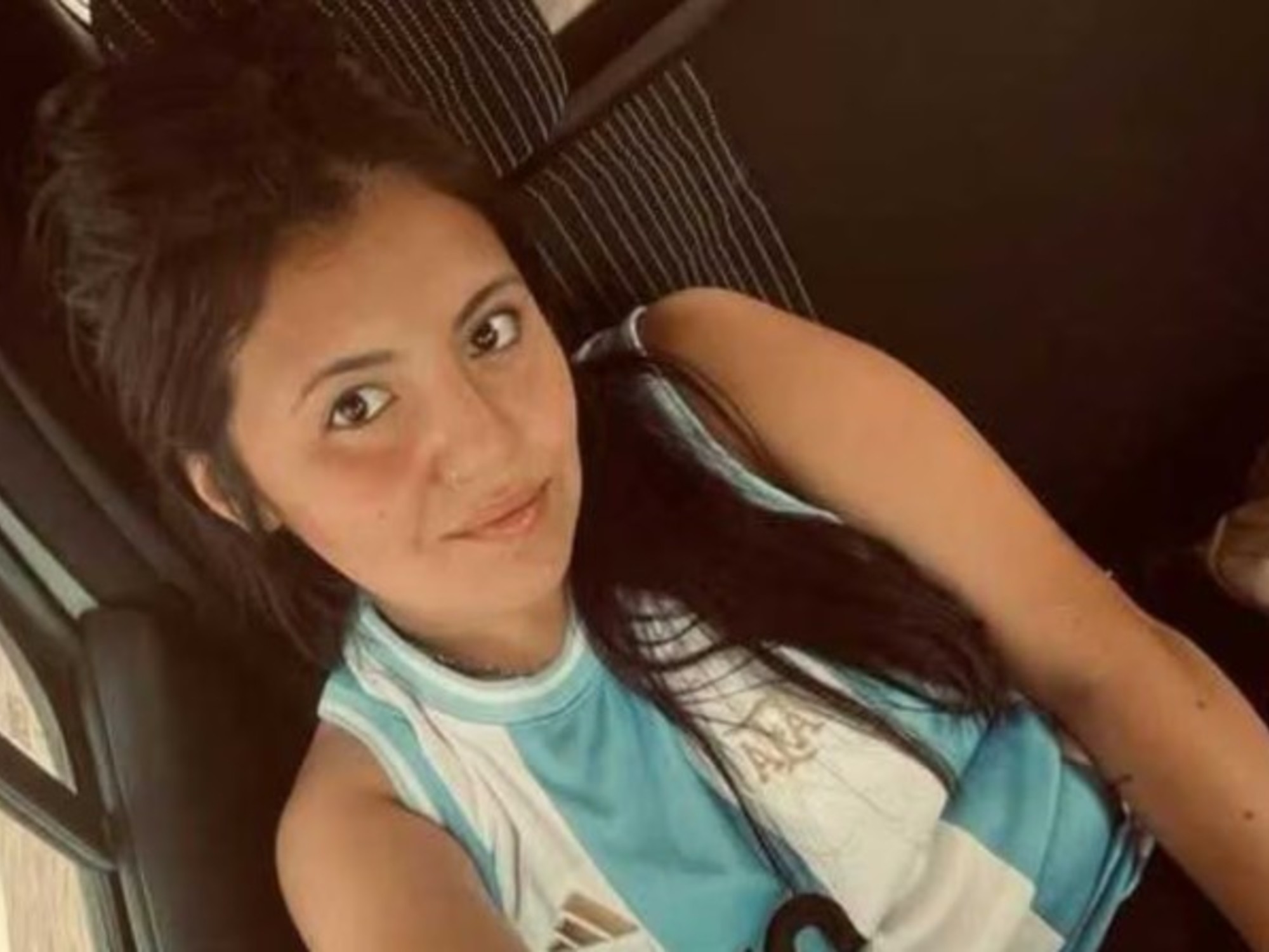 Una árbitra de fútbol murió al contra contra un poste con su moto cuando iba a dirigir un partido | FM Avenida