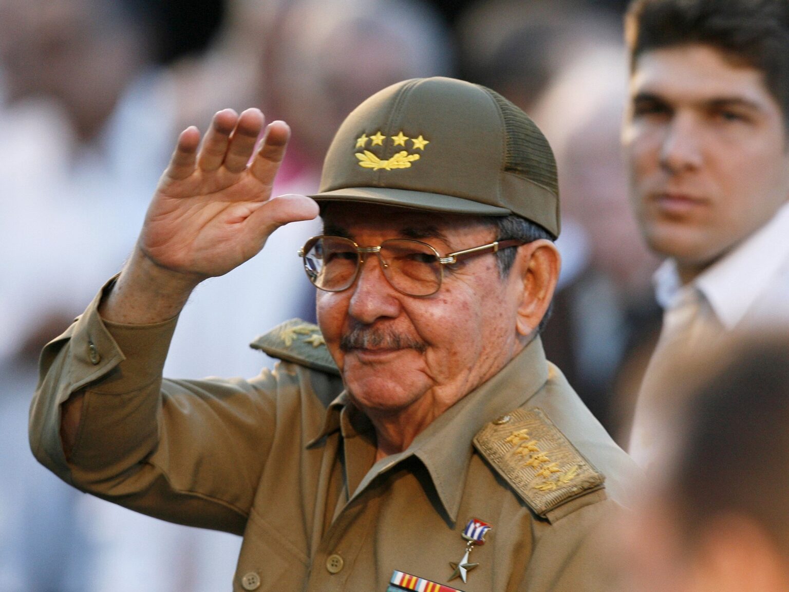 Una jueza de Florida firma una orden de arresto contra Raúl Castro por el el derribo de dos aviones humanitarios en 1996 | FM Avenida